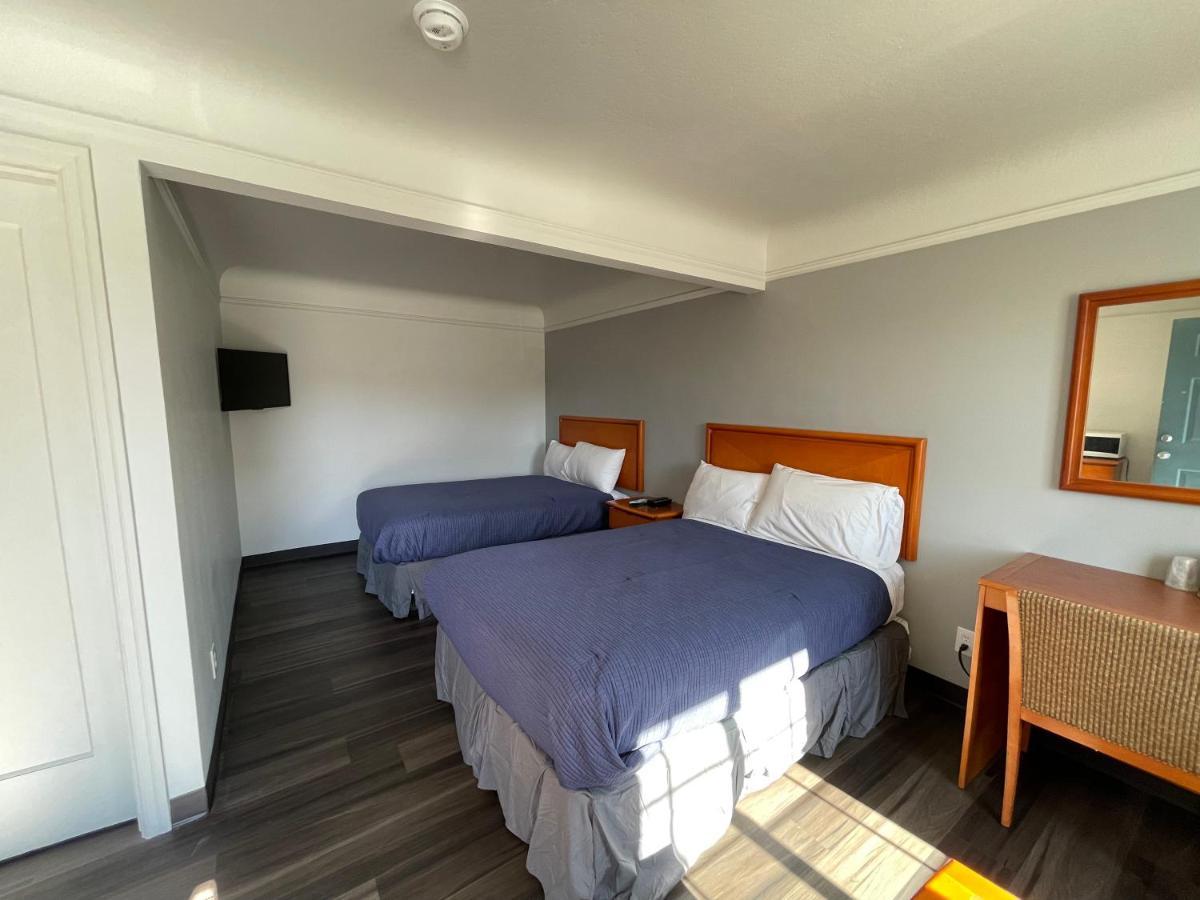 Holiday Motel Портланд Екстериор снимка